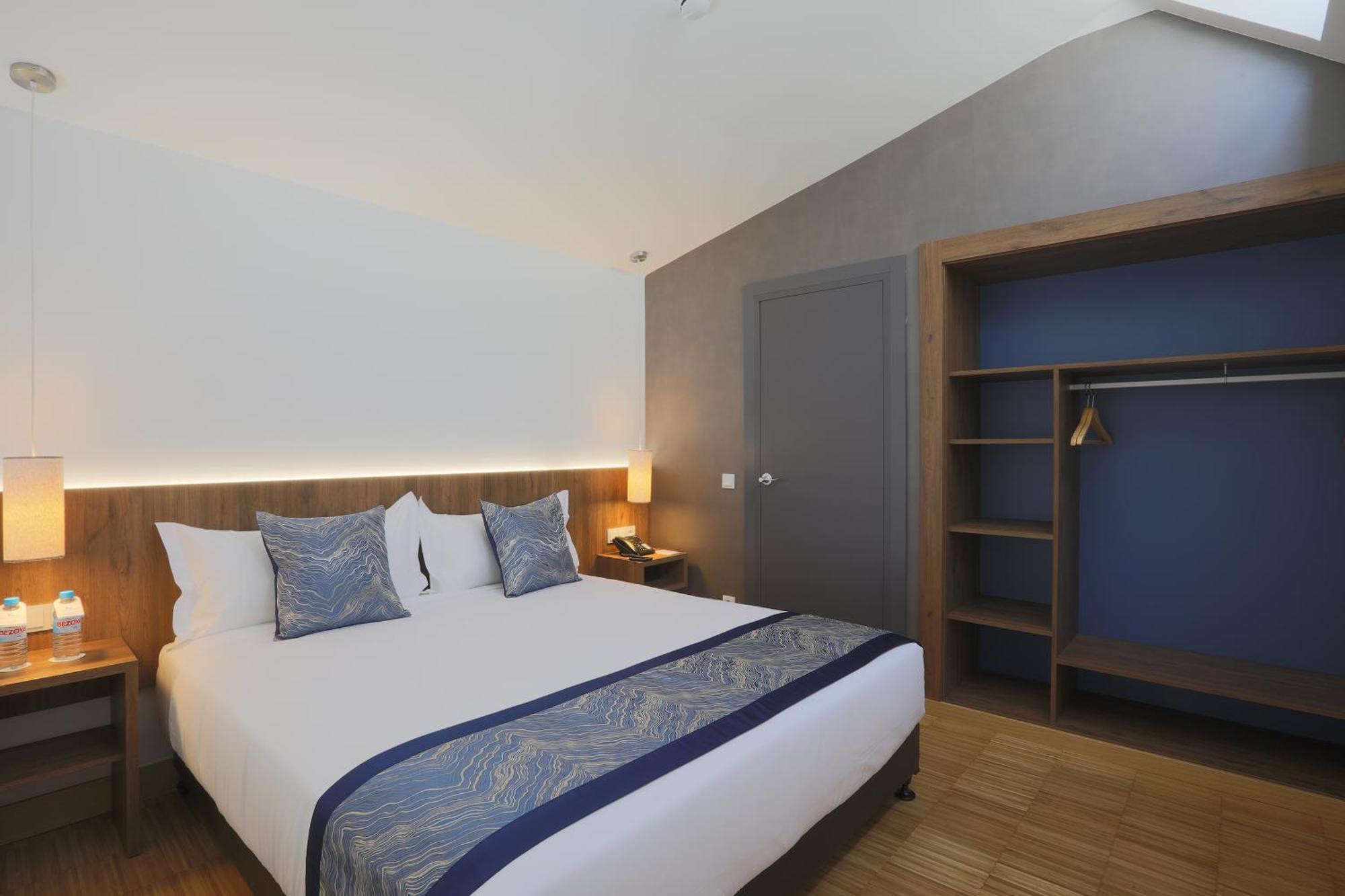 Hotel Villa Odon Вильявисьоса-де-Одон Экстерьер фото